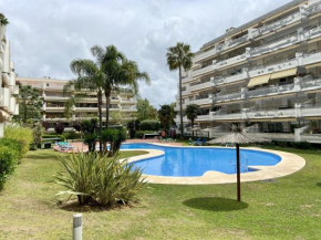 Peace views and terrace in Marbella